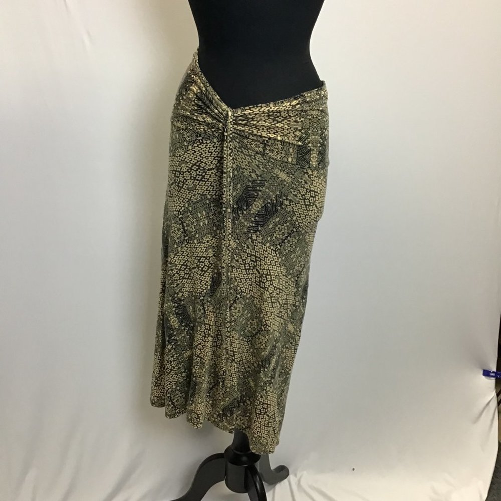 Patagonia- "Kamala", Convertible Dress/Skirt - Picture 3 of 6